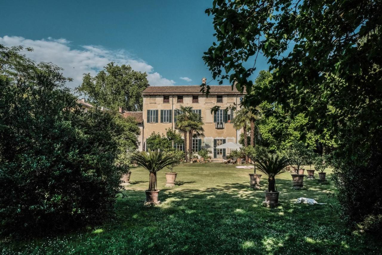 Bed And Breakfast Locanda Lugagnano Cassinetta di Lugagnano Bagian luar foto